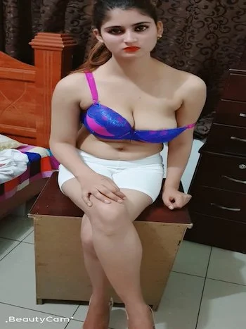 Busty call girls escorts Kolkata